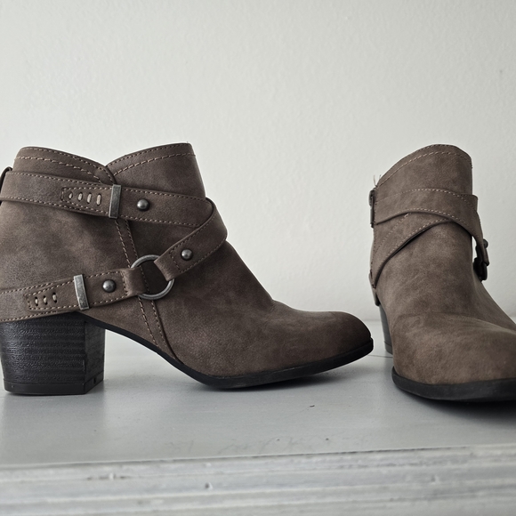 Shoes - Women’s Taupe Suede Ankle Boots with Buckle Detail